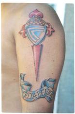 C'est bizarre, mon épaule me gratte depuis ce kidnapping.