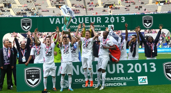 2013.05.31_finale_gambardella_u19_42_podium_groupe_joie (1)